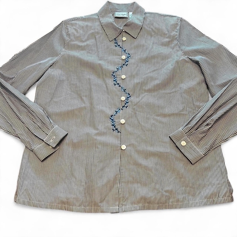 0130 Vintage Napa Valley striped button up blouse
